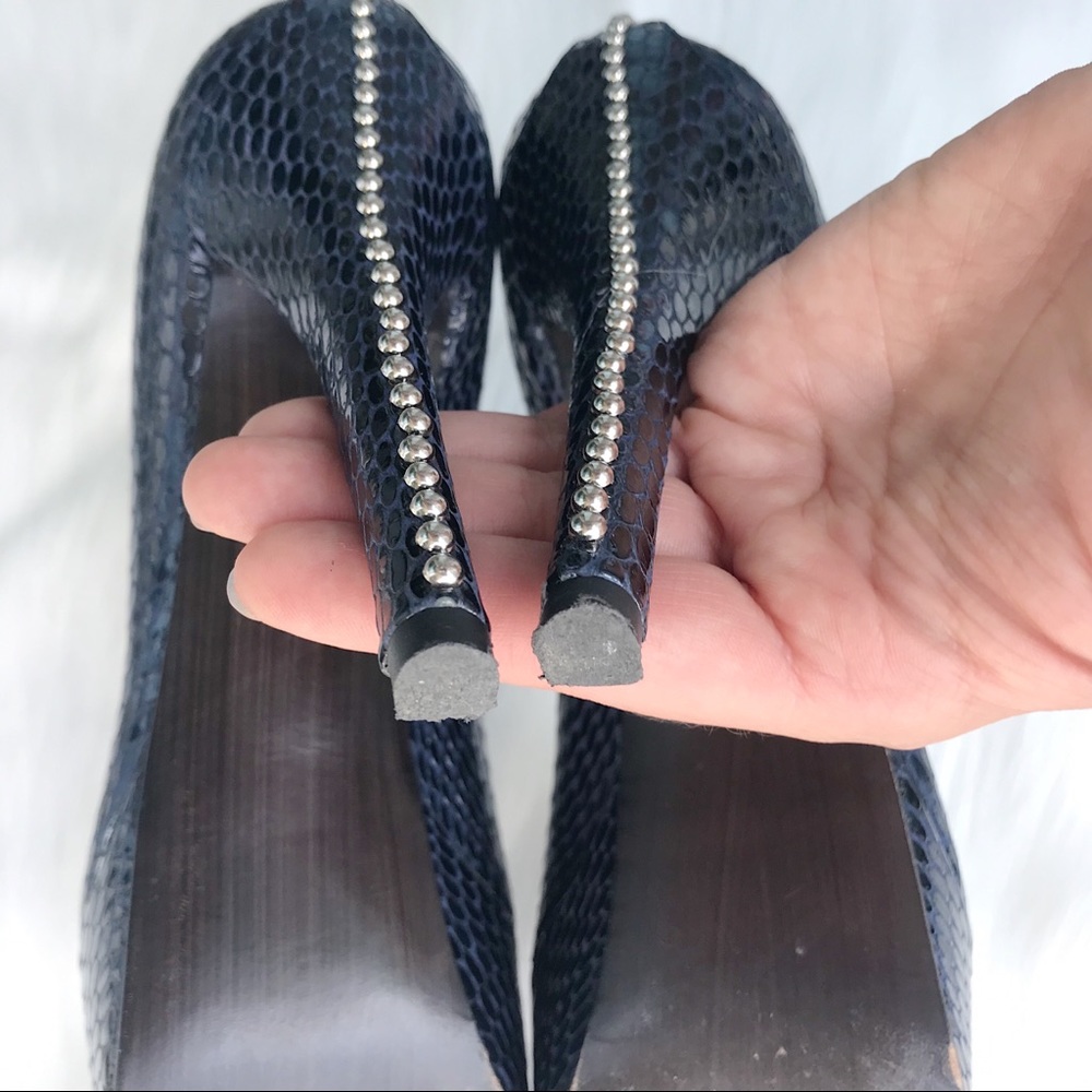 Stuart Weitzman Blue Snakeskin Studded Heels - Picture 6 of 8